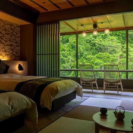 Yamanakaonsen Ohanami Kyubei Kaga  Bagian luar foto