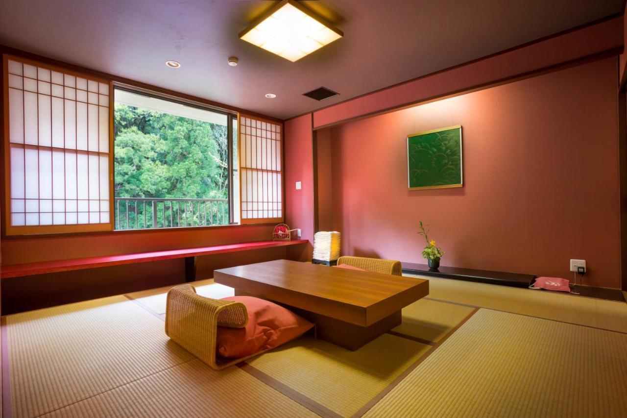 Yamanakaonsen Ohanami Kyubei Kaga  Bagian luar foto