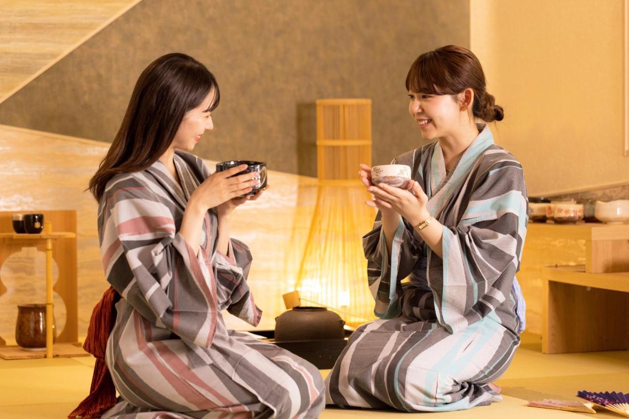 Yamanakaonsen Ohanami Kyubei Kaga  Bagian luar foto