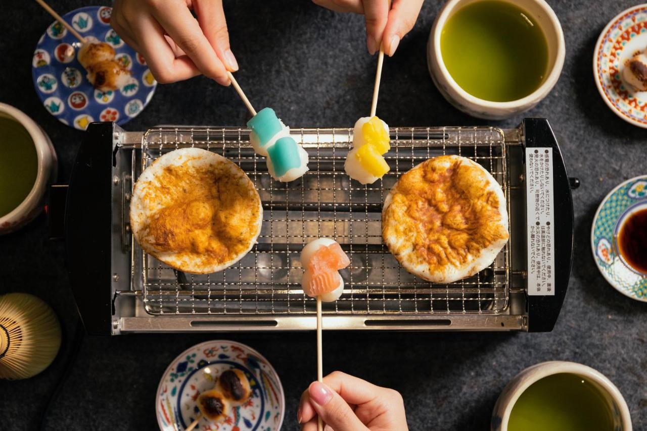 Yamanakaonsen Ohanami Kyubei Kaga  Bagian luar foto