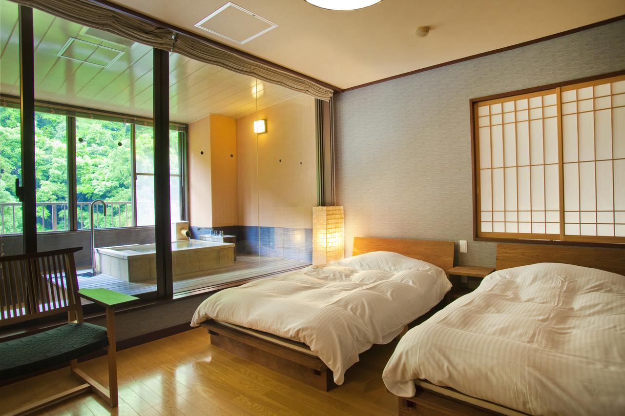 Yamanakaonsen Ohanami Kyubei Kaga  Bagian luar foto